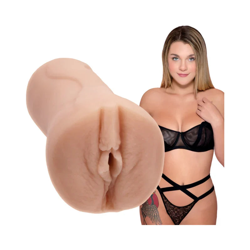Signature Strokers Gabbie Carter Pocket Pussy