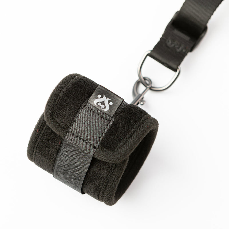 SEI MIO The Bedspreader Under the Mattress Restraint System